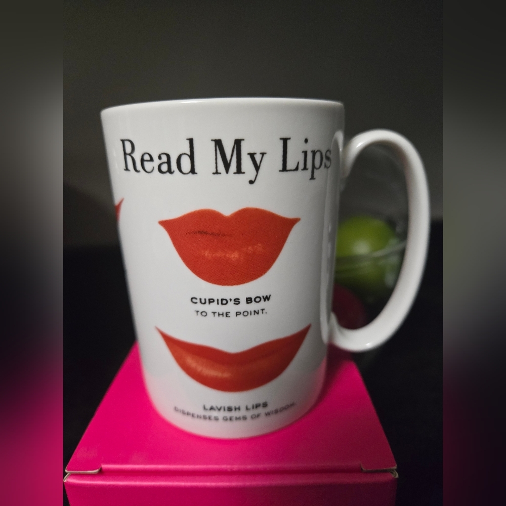 Read My Lips White Mug with Red Lip Design BRAND NEW WITH BOX